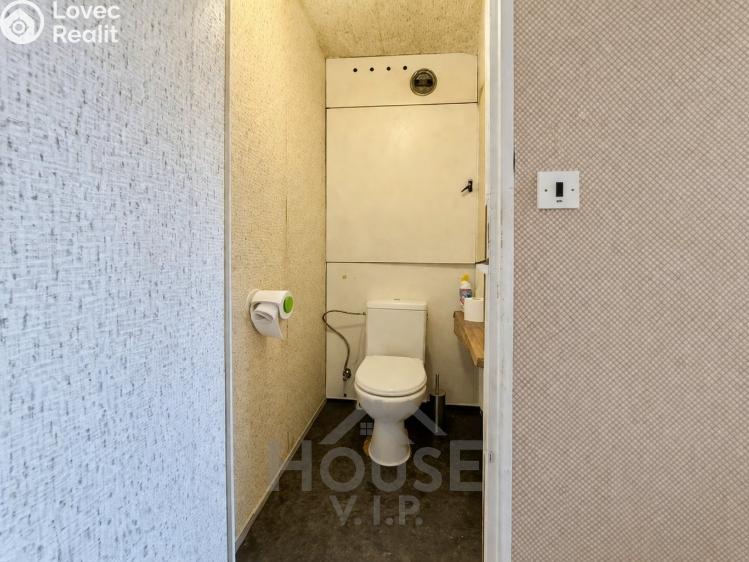 Sale apartment 2+KK Praha, Milánská č. 7