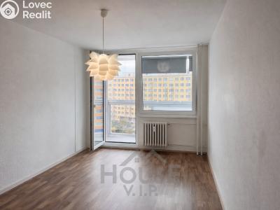 Sale apartment 2+KK Praha, Milánská č. 3