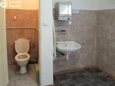Оренда торгового приміщення České Budějovice, Lannova tř. č. 7