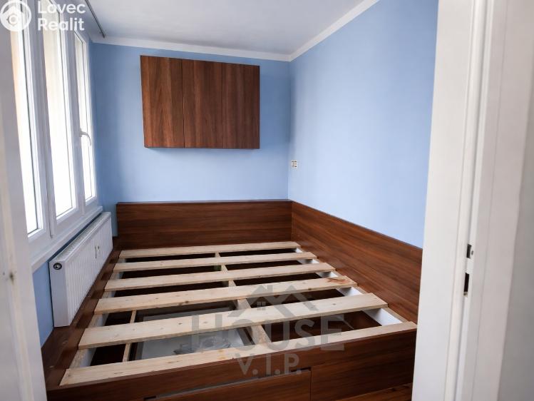 Sale apartment 2+KK Praha, Podle Kačerova č. 6