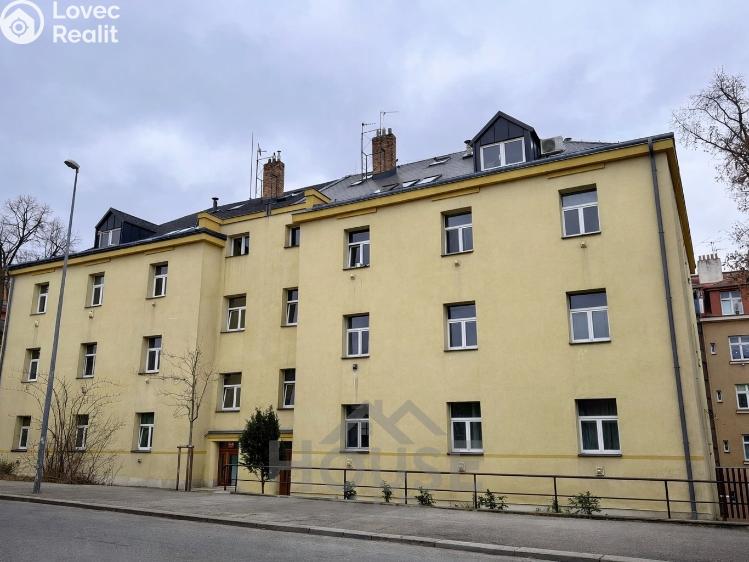 Prodej bytu 1+KK Praha, V domově č. 7