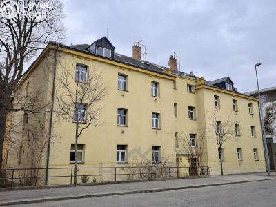 Sale apartment 1+KK Praha, V domově č. 1
