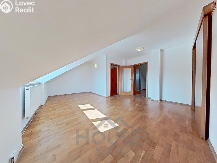 Prodej bytu 2+1 Praha č. 6