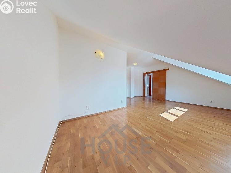 Prodej bytu 2+1 Praha č. 7