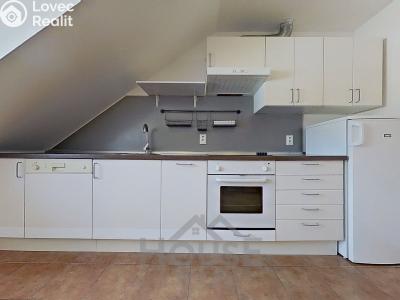 Sale apartment 2+1 Praha č. 6