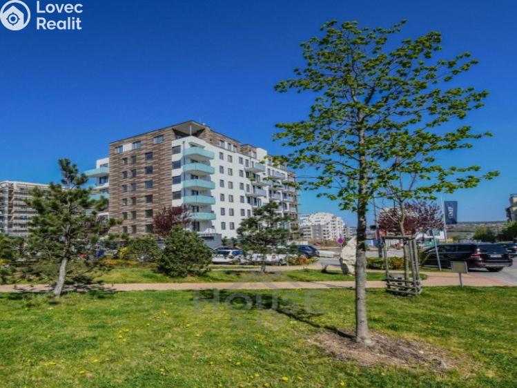 Sale apartment 2+KK Praha, Hugo Haase č. 2