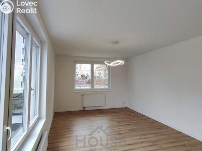 Sale apartment 2+KK Praha, Pod Harfou č. 3