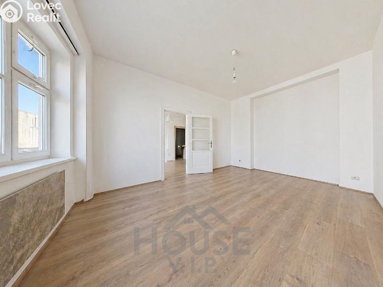 Prodej bytu 2+KK Praha, Slávy Horníka č. 6