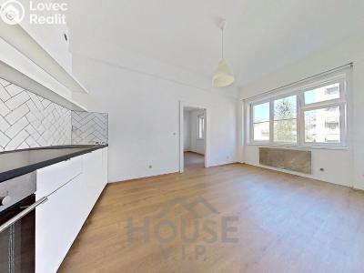 Sale apartment 2+KK Praha, Slávy Horníka č. 3