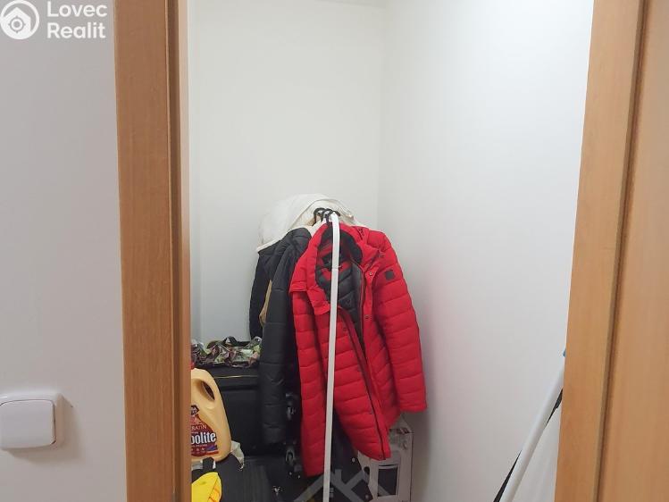 Prodej bytu 2+1 Praha, Stočesova č. 9