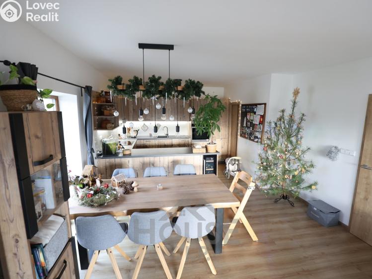 Продажа семейного дома Kostomlaty nad Labem, Západní 523 č. 4