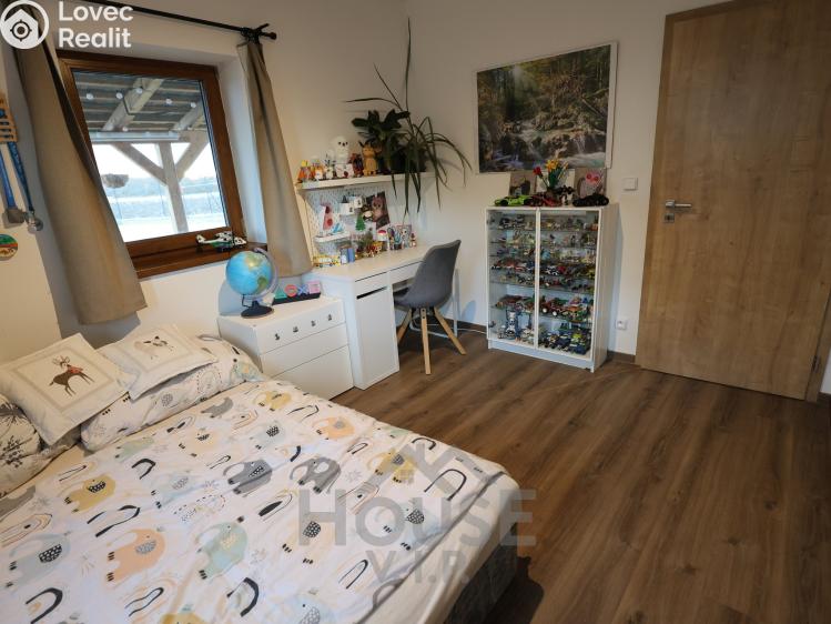 Продажа семейного дома Kostomlaty nad Labem, Západní 523 č. 12