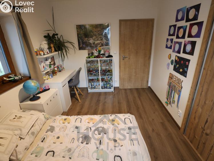 Продажа семейного дома Kostomlaty nad Labem, Západní 523 č. 14