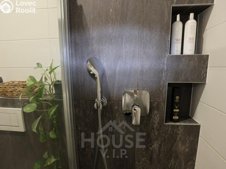 Продажа семейного дома Kostomlaty nad Labem, Západní 523 č. 16