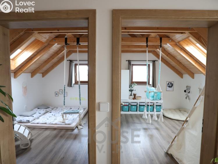 Продажа семейного дома Kostomlaty nad Labem, Západní 523 č. 22