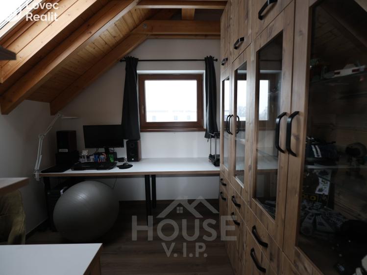 Продажа семейного дома Kostomlaty nad Labem, Západní 523 č. 34