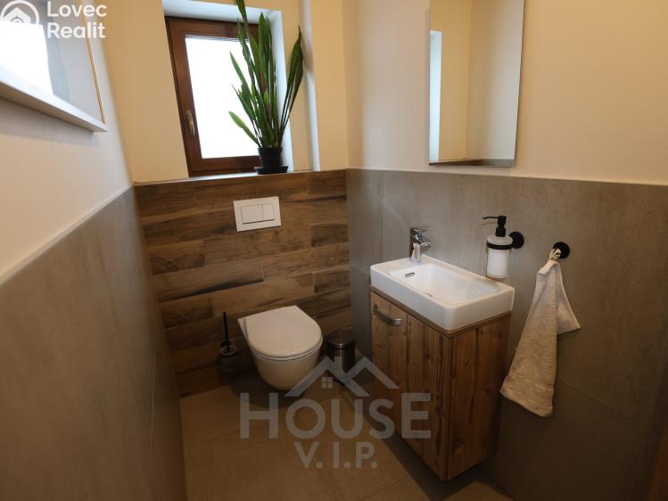 Продажа семейного дома Kostomlaty nad Labem, Západní 523 č. 45