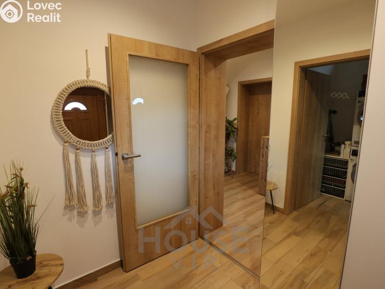 Продажа семейного дома Kostomlaty nad Labem, Západní 523 č. 56