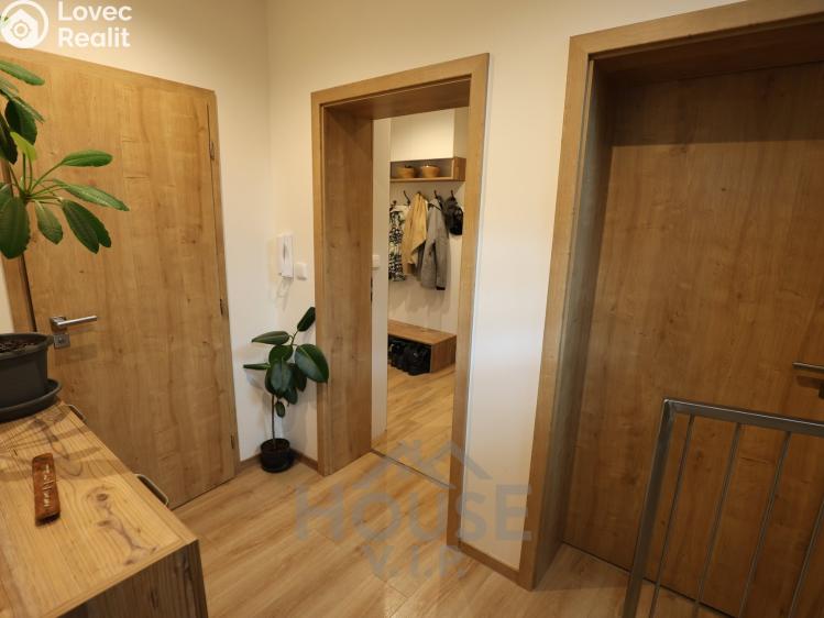 Продажа семейного дома Kostomlaty nad Labem, Západní 523 č. 58