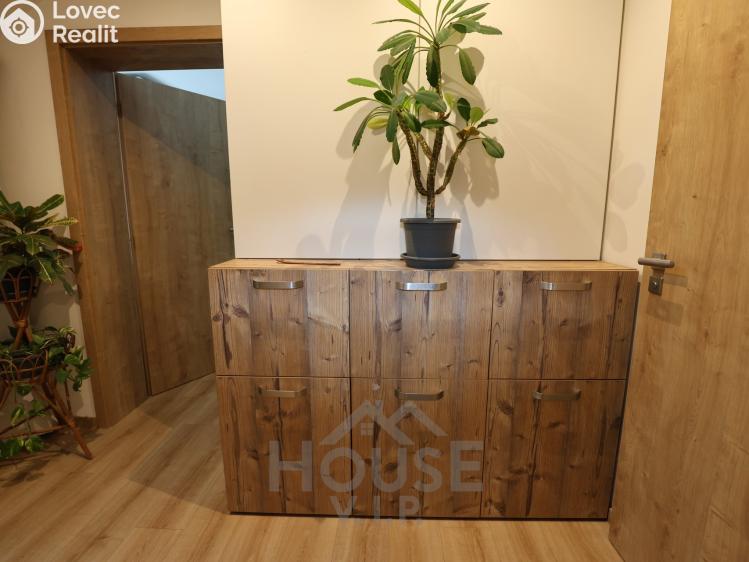 Продажа семейного дома Kostomlaty nad Labem, Západní 523 č. 66