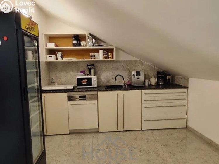 Prodej ubytovacího zařízení Přelouč, Sportovní č. 19