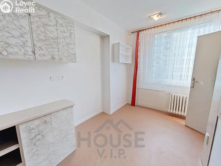 Sale apartment 2+1 Sedlčany, Na Severním sídlišti I č. 5