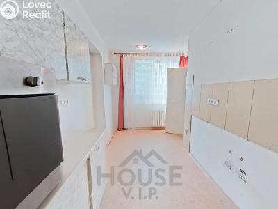 Sale apartment 2+1 Sedlčany, Na Severním sídlišti I č. 4