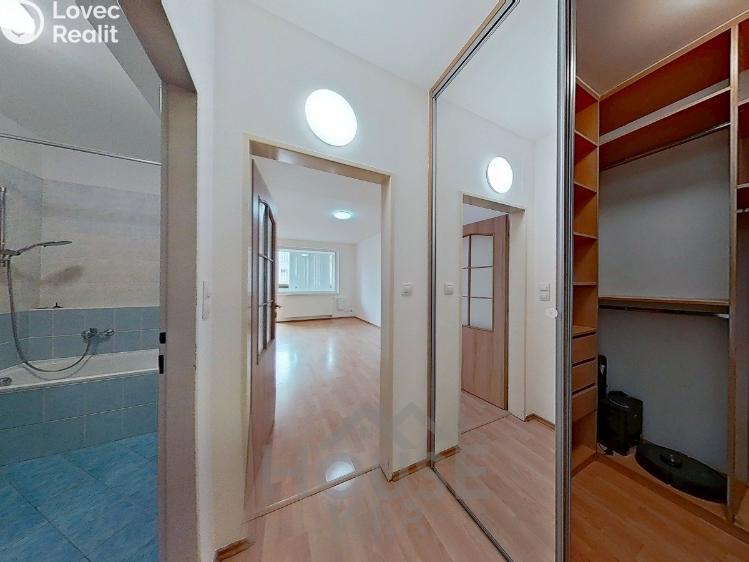 Prodej bytu 1+KK Praha, Poděbradská č. 18