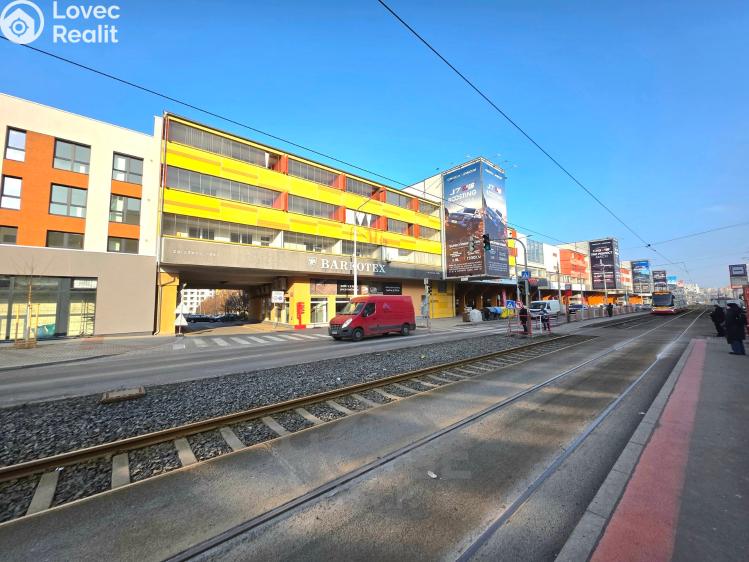 Prodej bytu 1+KK Praha, Poděbradská č. 25