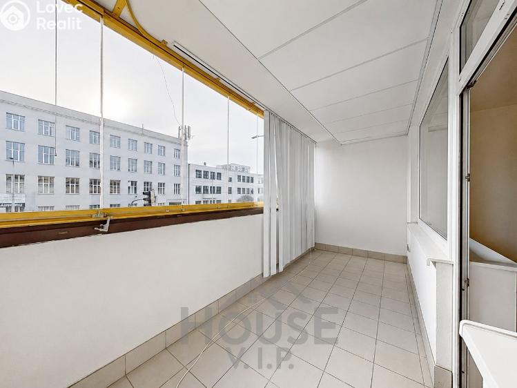 Sale apartment 1+KK Praha, Poděbradská č. 1