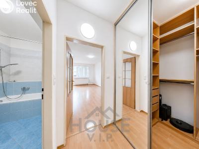 Sale apartment 1+KK Praha, Poděbradská č. 2