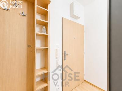 Sale apartment 1+KK Praha, Poděbradská č. 4