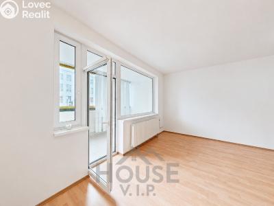 Sale apartment 1+KK Praha, Poděbradská č. 10