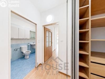 Sale apartment 1+KK Praha, Poděbradská č. 26