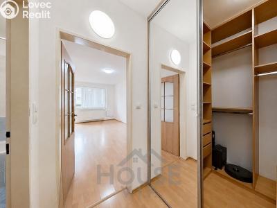 Sale apartment 1+KK Praha, Poděbradská č. 29