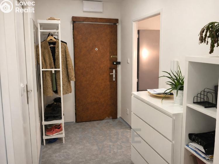 Prodej bytu 4+1 Praha, Mimoňská č. 11