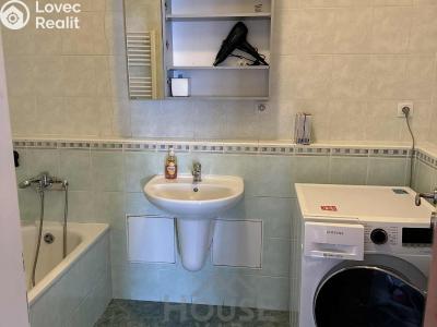 Продаж квартири 3+KK Praha, Poděbradská č. 15