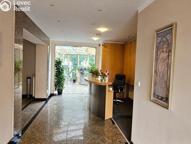 Rent office space Praha, Michelská 300/60 č. 4