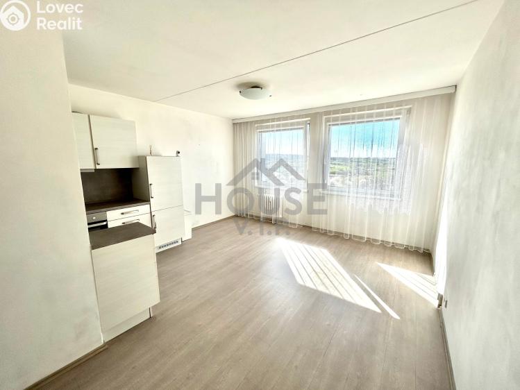 Sale apartment 2+KK Praha, Kpt. Stránského č. 7