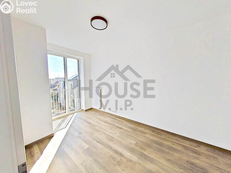 Аренда квартиры 2+KK Český Brod, Kounická č. 13