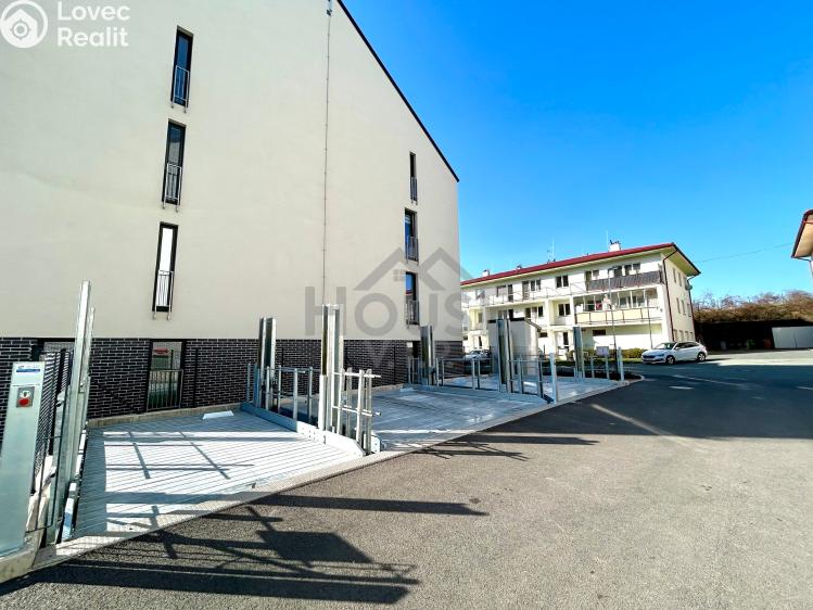 Аренда квартиры 2+KK Český Brod, Kounická č. 27