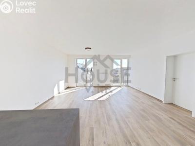 Аренда квартиры 2+KK Český Brod, Kounická č. 6