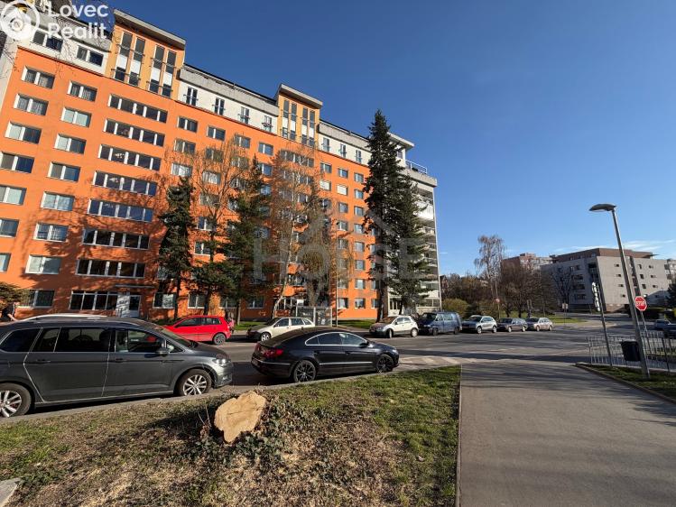 Sale apartment 2+KK Praha, Teplická č. 6