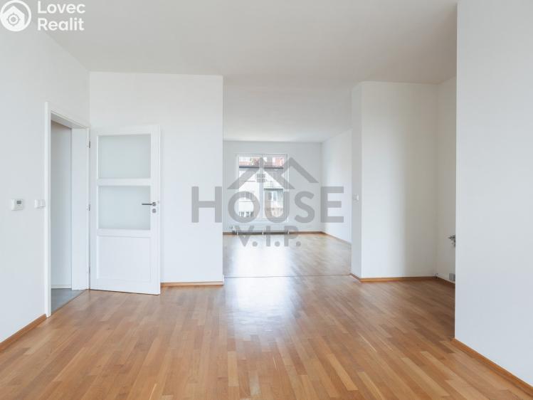 Продажа квартиры 3+KK Praha č. 8