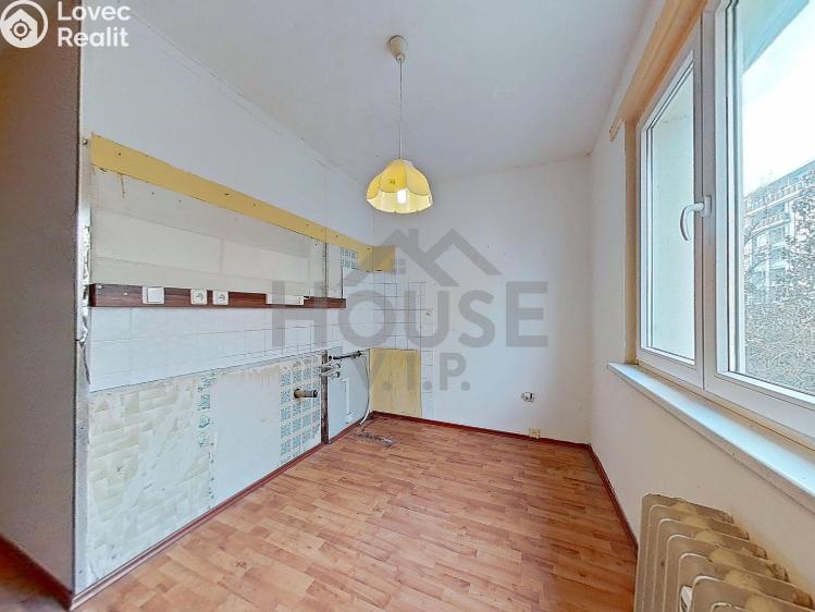 Prodej bytu 2+1 Praha, K lučinám č. 7