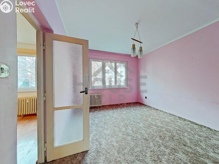 Prodej bytu 2+1 Praha, K lučinám č. 10