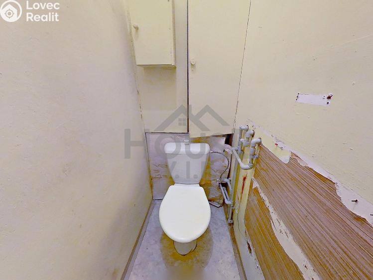 Prodej bytu 2+1 Praha, K lučinám č. 12