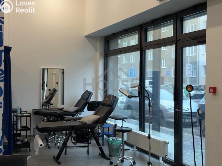 Pronájem obchodního prostoru Praha, Vrbenského č. 2