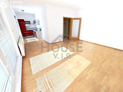 Pronájem bytu 1+KK Praha, Pečárková č. 2