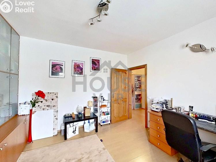 Продажа семейного дома Praha, Listopadová č. 10